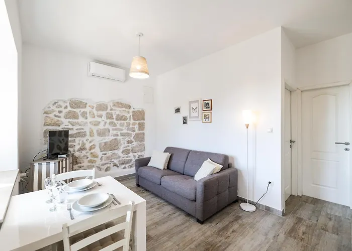 Pavle\'S Apartment