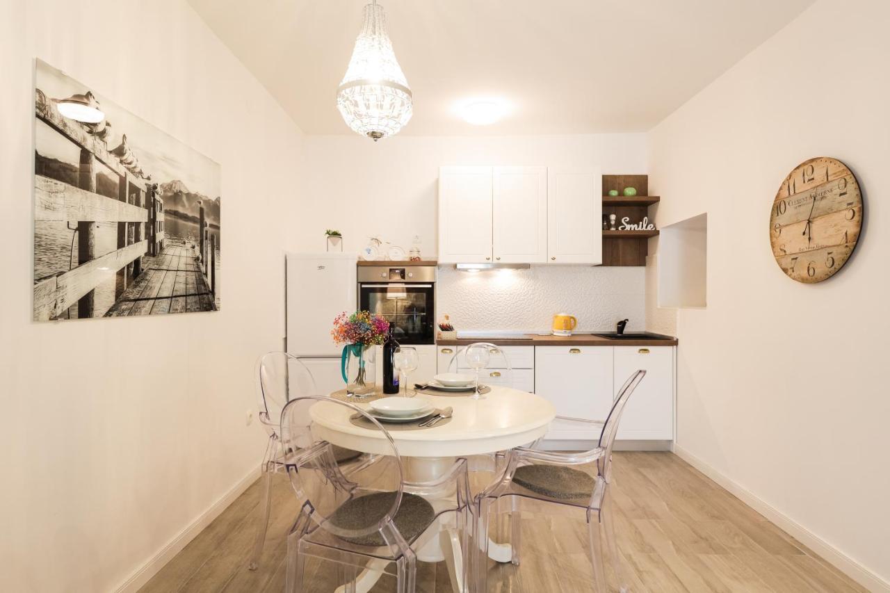 Pavle's Apartament *