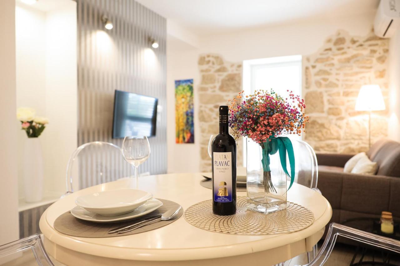 Apartament Pavle's *